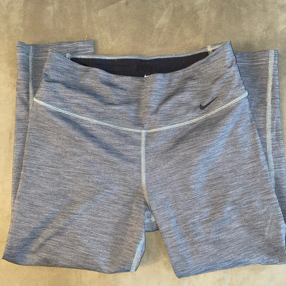 Nike Capri gray leggings size small
